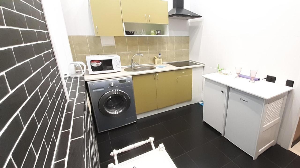 Viva Olive - Студия Со Спальней В Центре Krementschuk Exterior foto